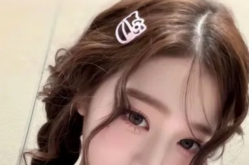 百万粉丝网红捐款1047万只有47万是自己出的！直播间打榜斗气变捐款