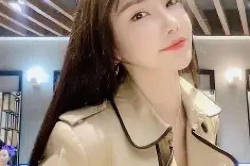 刘晓庆五一现身河南不要一分钱出场费只为宣传名胜古迹